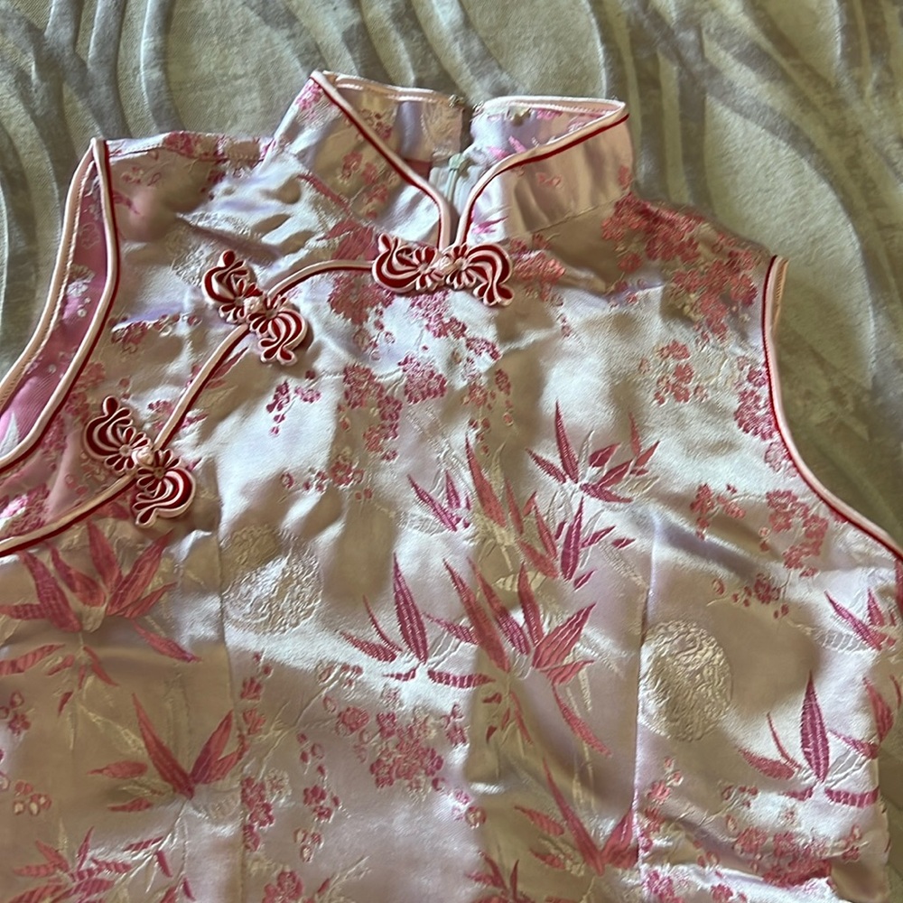 Chinese traditional dress